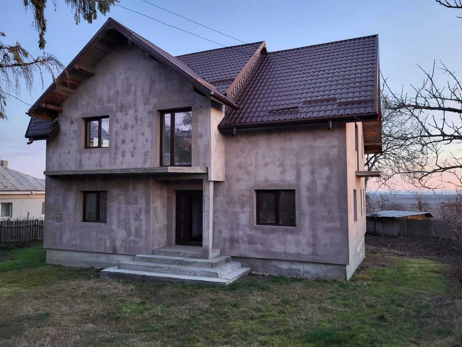 Casa de vanzare in com. Deleni judetul Iasi