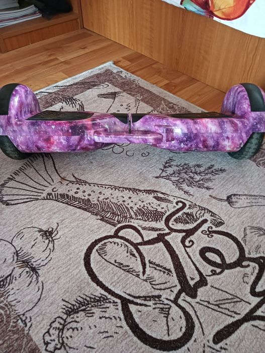 Vând Hoverboard NEGOCIABIL