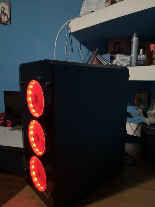 Vand calculator in stare foarte buna