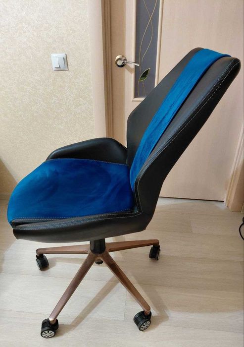 Компьютерное кресло