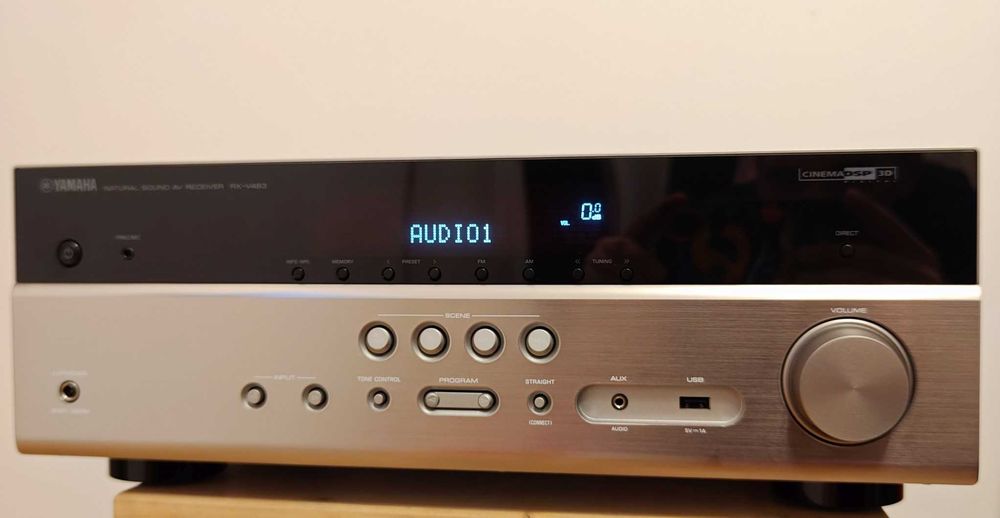 Receiver A/V YAMAHA RX-V483 & 2 Boxe Wharfedale Diamond 240