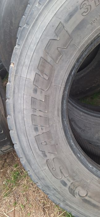 Продам шины в количестве 8 шт