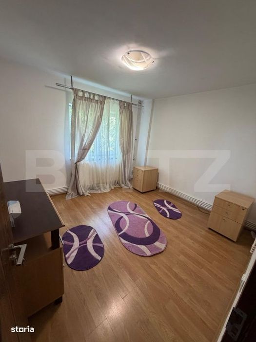 Apartament 3 camere decomandat, etaj 3, Rovine, zona Posta din Rovine