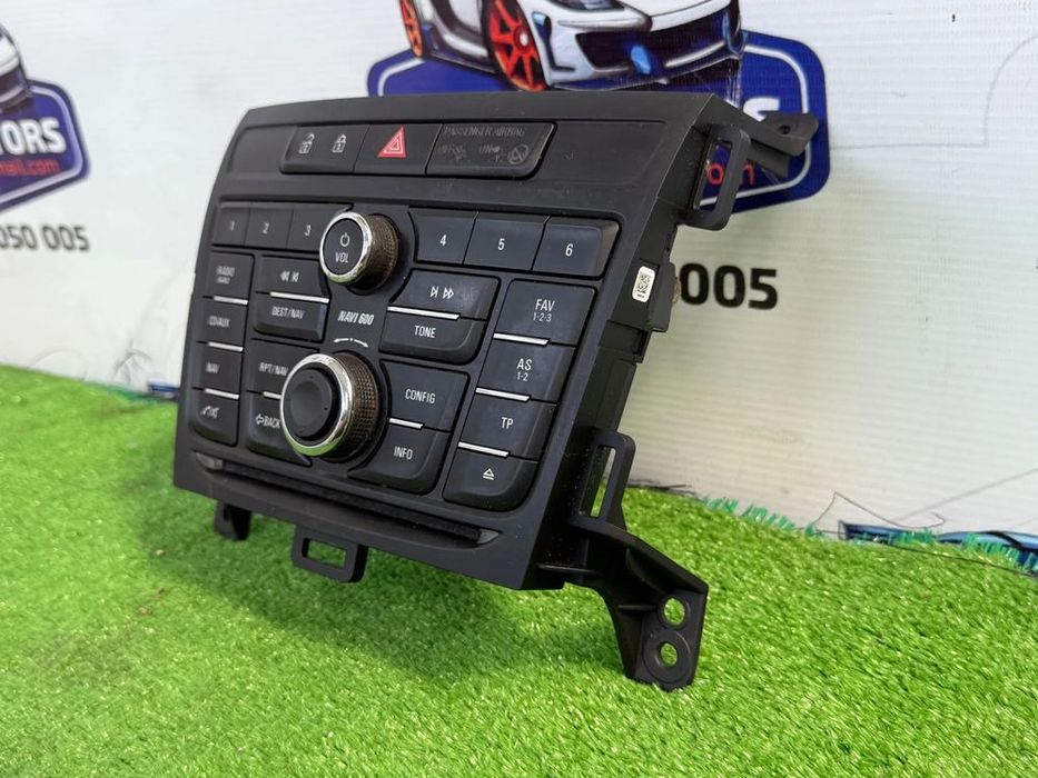 SISTEM NAVIGATIE / RADIO CD / AUDIO OPEL ZAFIRA C 2013 2.0 DIESEL HATCHBACK COD OEM 20875736 A2C53375834 2011-2019