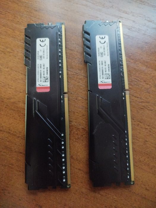 HyperX, DDR4, 16GB, 2x8GB