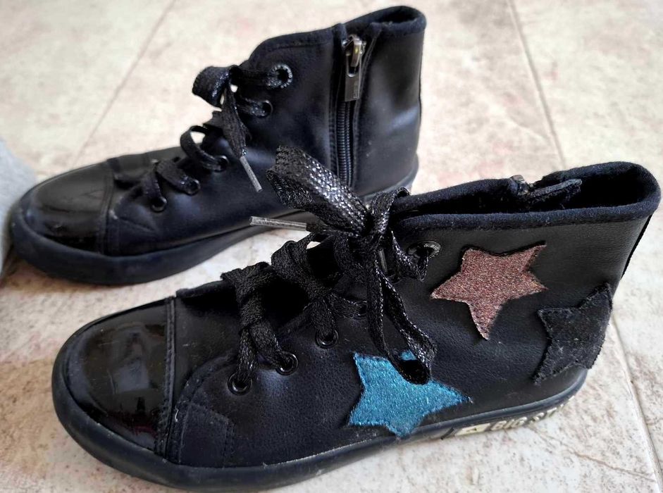 Детски бели за 10лв обувки, размер 32, 35, 36, 37, 38