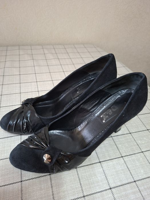 Туфли замшевые 40 размер