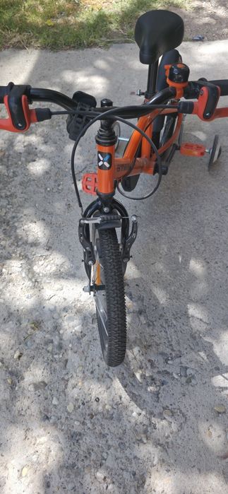 Детско колело - велосипед BTWIN   16 инча. Като ново е !