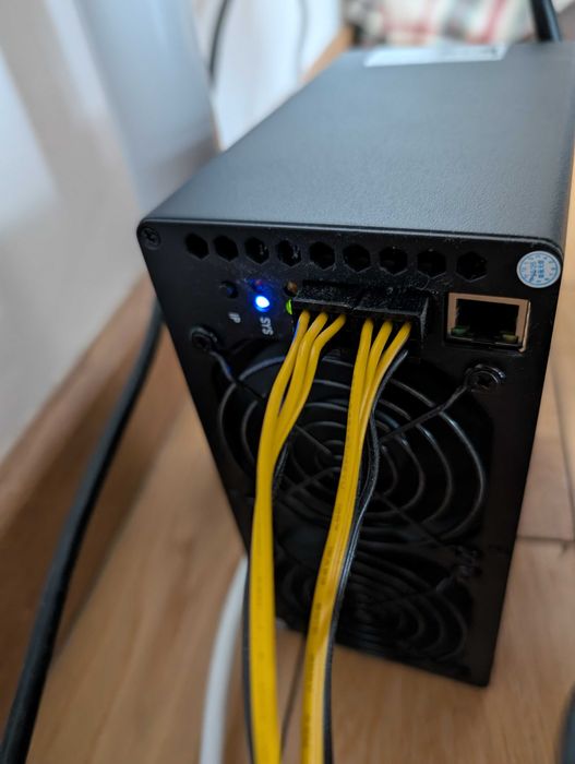 Goldshell XT-BOX asic miner, crypto XTM Tari