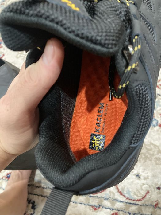 продам кроссвки термо