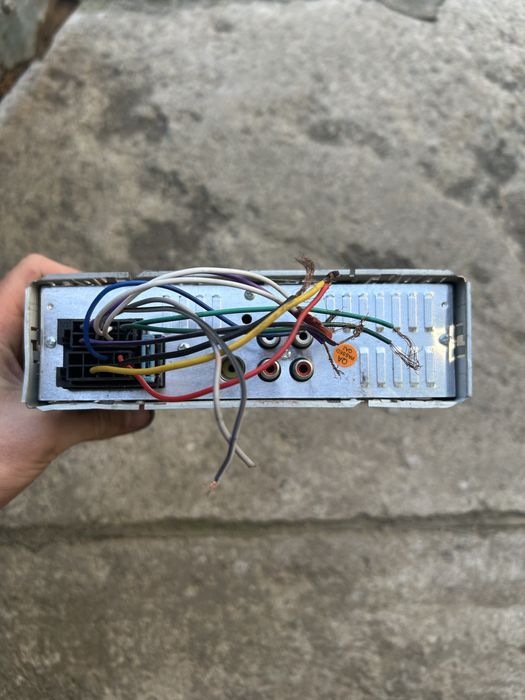 Продам авто магнитолу