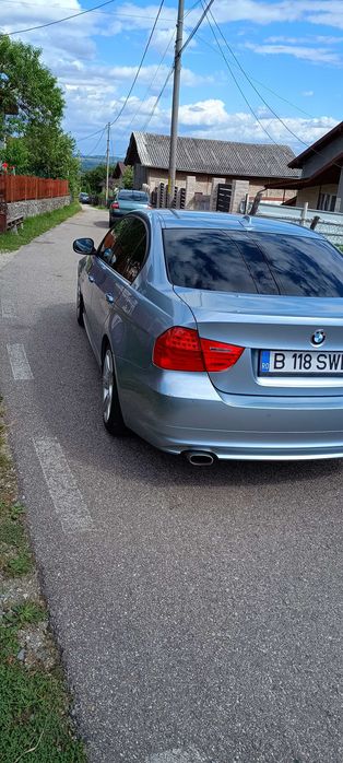 BMW 3 Series 2011 — imagine 5