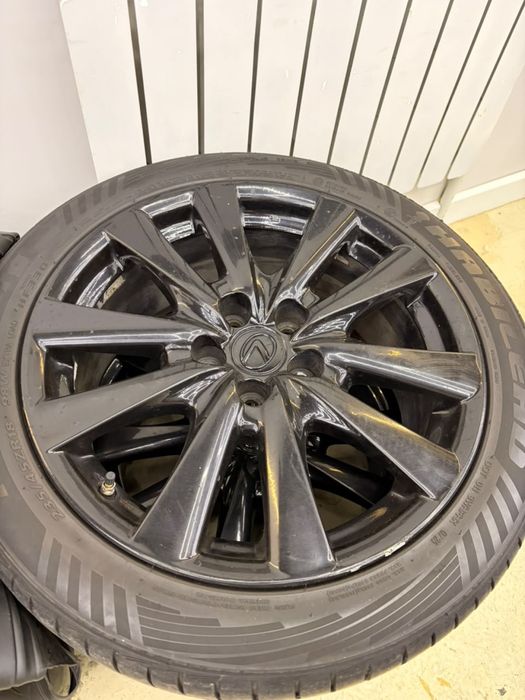 Диски  на Lexus с резиной