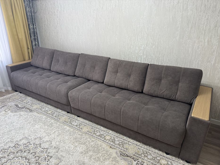Продам диван 4 метра