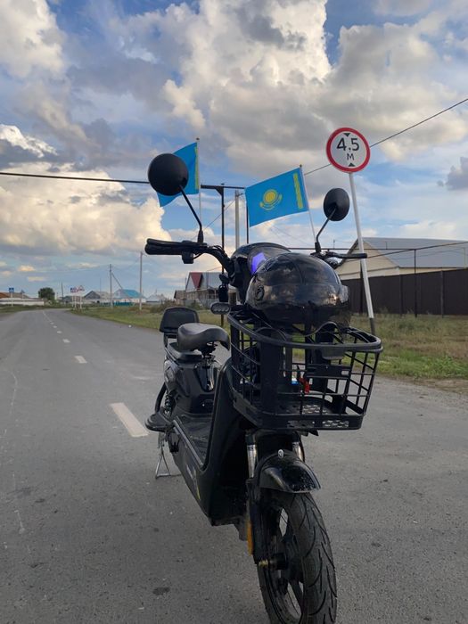 Электро скутер (велосипед) Evestar 8