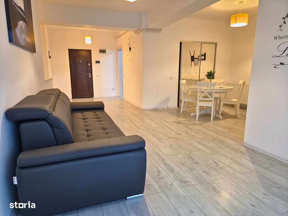 De Inchiriat 3 Camere | 100 Mpu | Parcare Privata | Renovat |