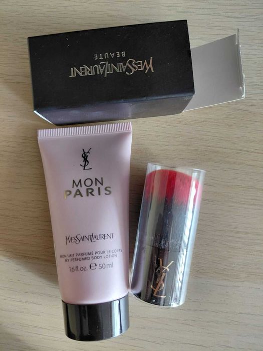 Четка за пудра и парфюмен боди лосион YSL