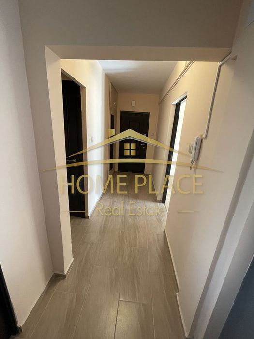 Дава се под наем Четиристаен апартамент в Варна, Цветен квартал - 90 кв.м за 561 € - Снимка #10