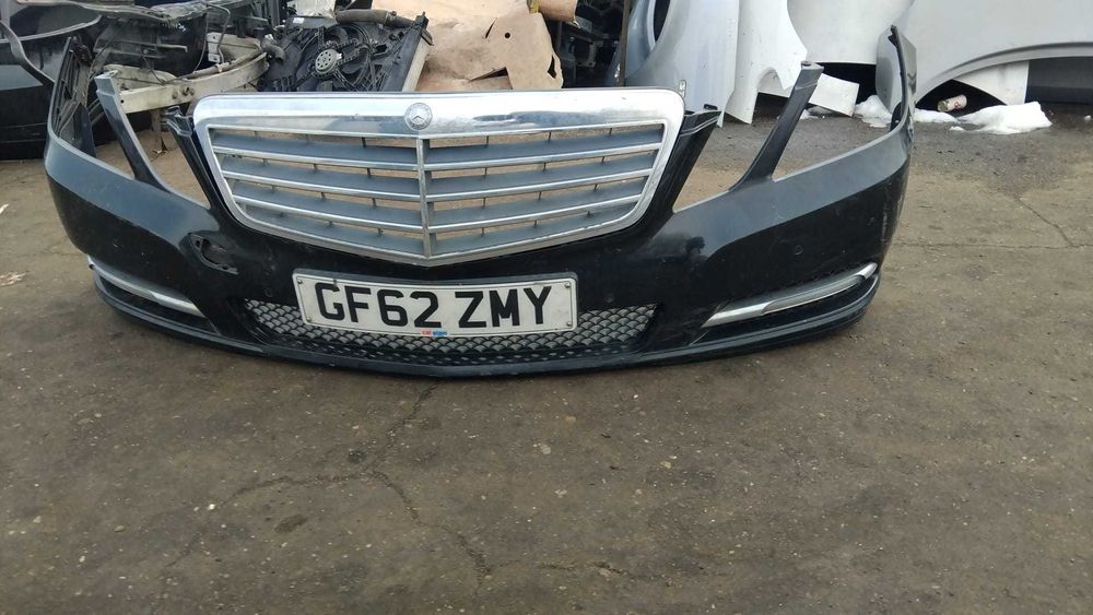 Bara fata Mercedes E Class W212 an 2010