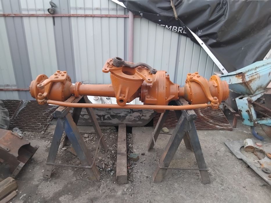 Vînd punte 651 plug pp3 pe sina