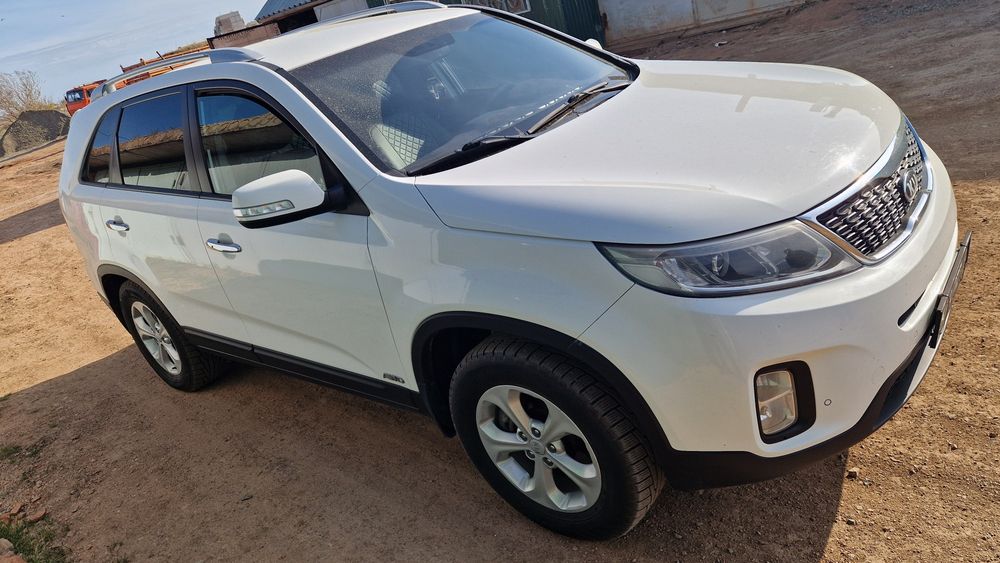 Продам машину kia sorento