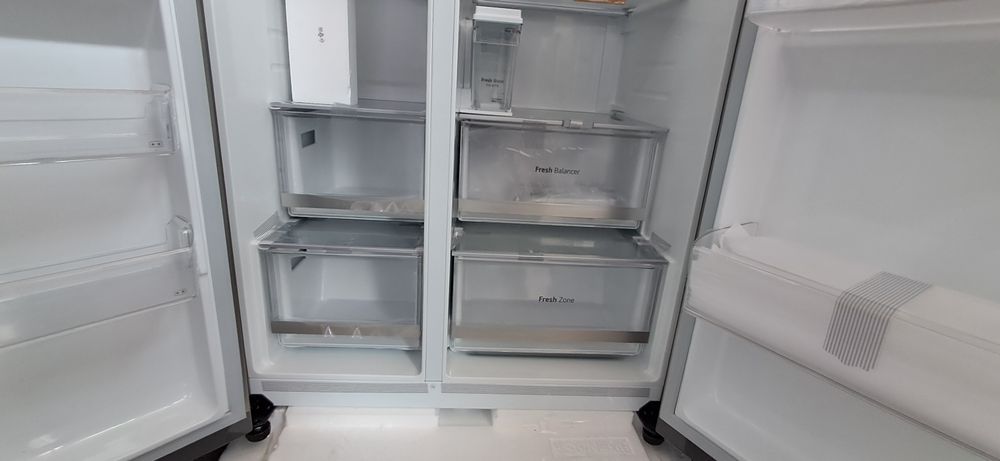 Frigider side by side LG instaview 635l import Garanție AEG60