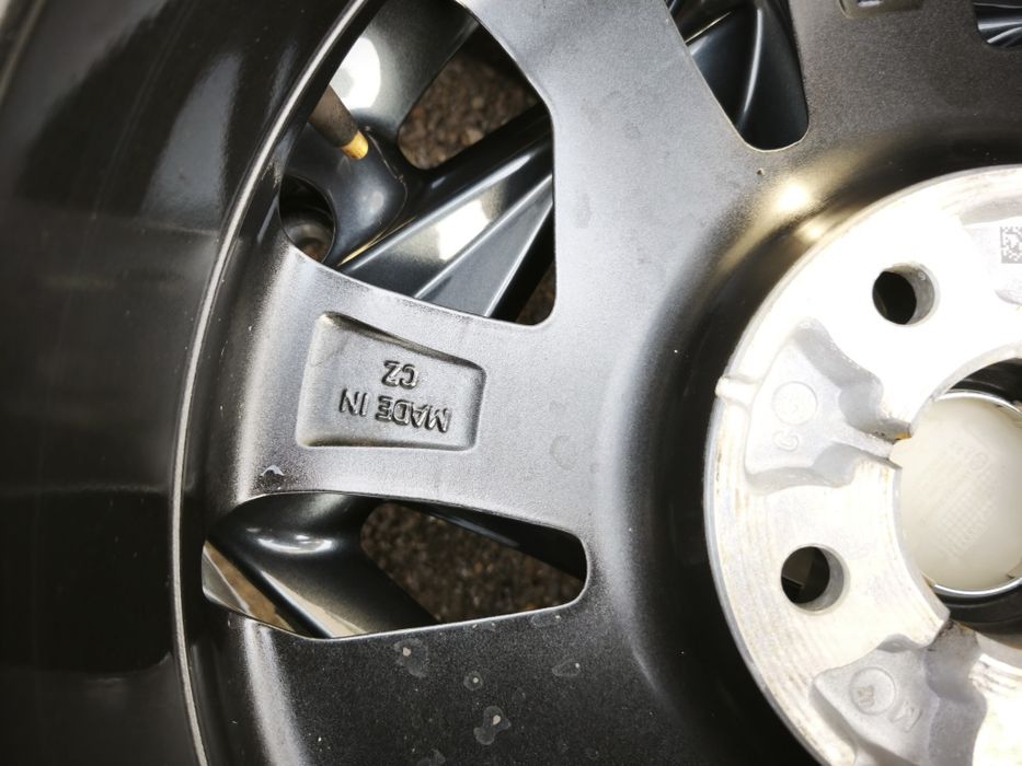 17" оригинални алуминиеви джанти за Hyundai/Kia.