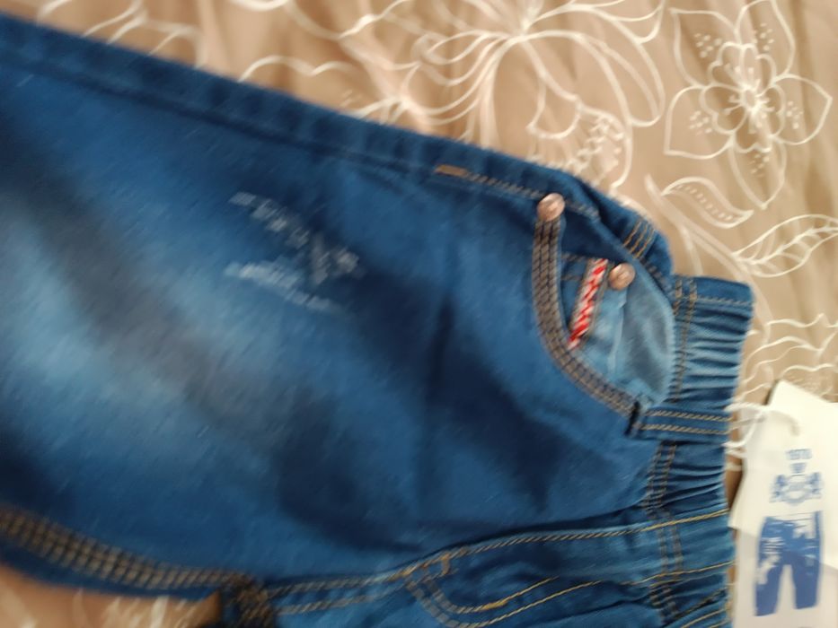 Детски дънки 4г.