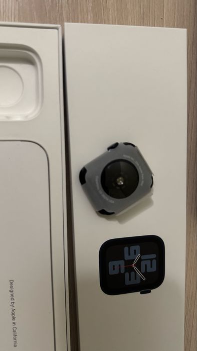 Продам Apple Watch SE 2nd 40mm 100% аккум