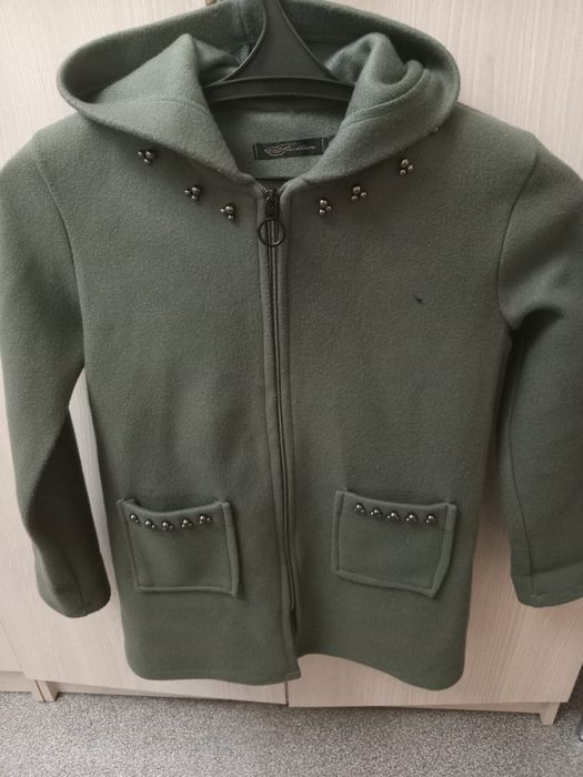 Продам зимние пуховики