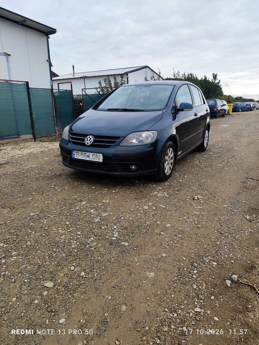 Volkswagen golf 5 plus