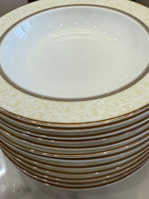 Продам Б/у посуду.