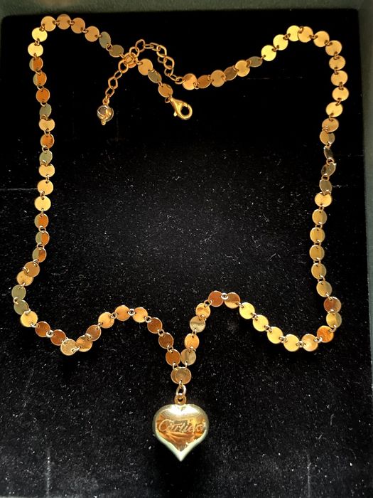 Продаю цепь с кулоном