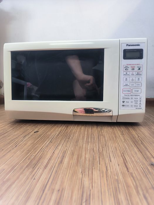 Продам микроволновую печь