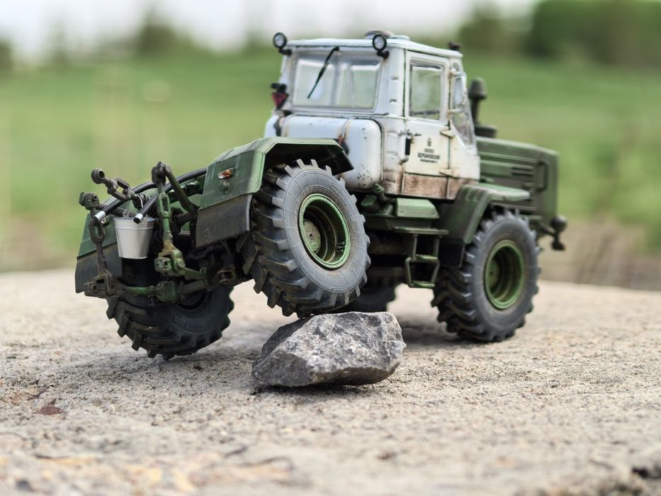 Модель трактора Т-150