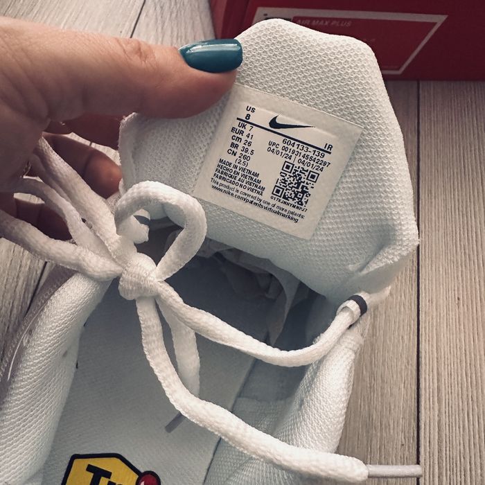 Nike Air Max Plus noi 39,5