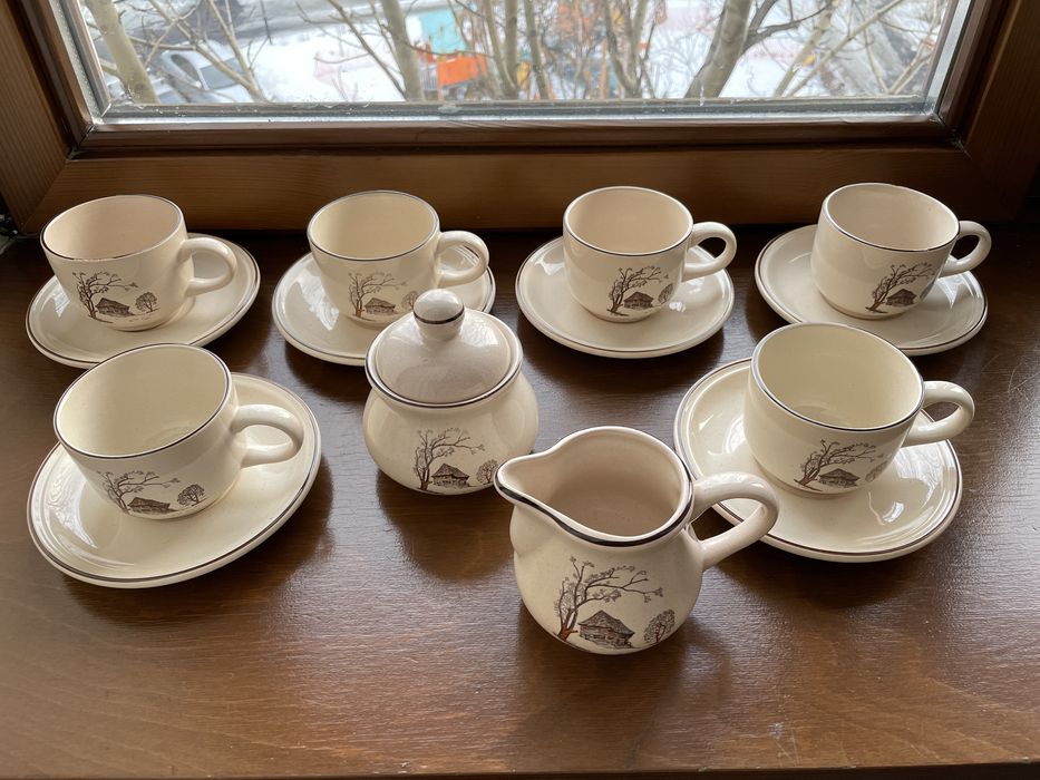 Чайна - кувшинный сервиз