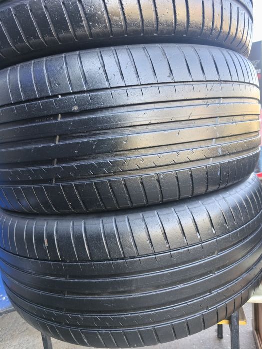 285-45-R22 Michelin