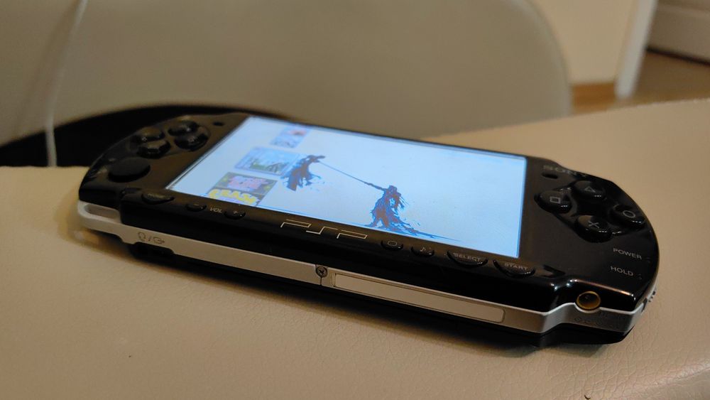 PlayStation Portable 2000
