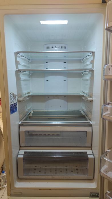 SAMSUNG холодильник продам