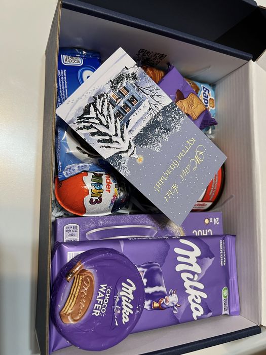 Новогодние кульки, подарочные боксы