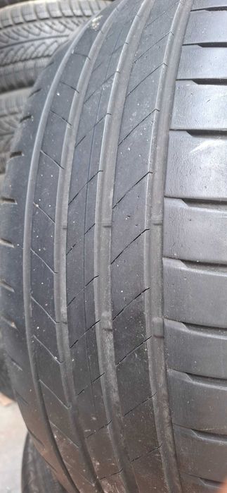 2бр. 235/55/18 Bridgestone 6.5mm грайфер, дот21г.Предлагаме монтаж +++