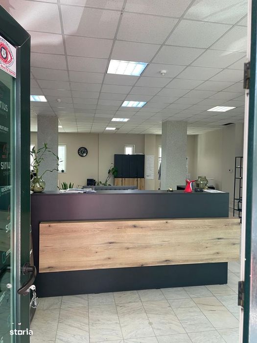Închiriez spațiu comercial-Zona centrală