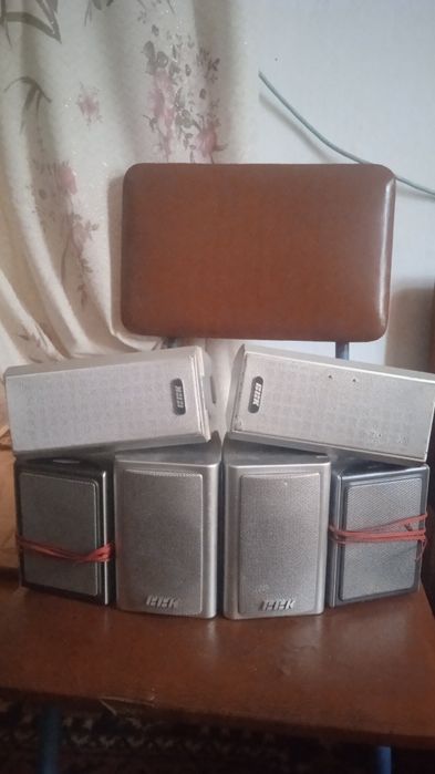 Колонки маленькие(BBK,Samsung)