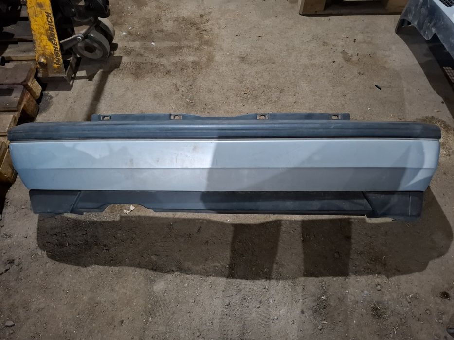 Задний бампер Гольф 3