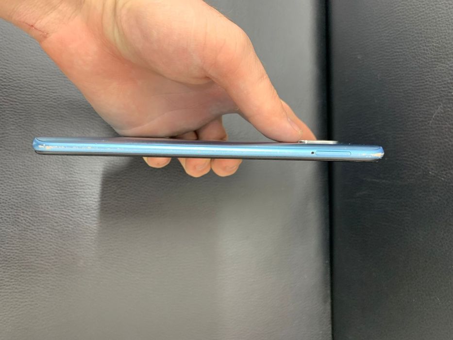 Оппо 15s в отличном состоянии