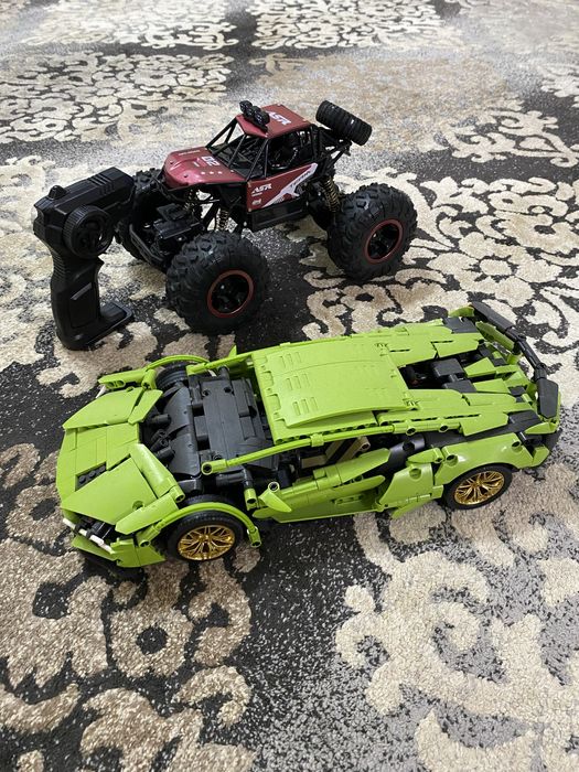 Радиоуправляемая машинка