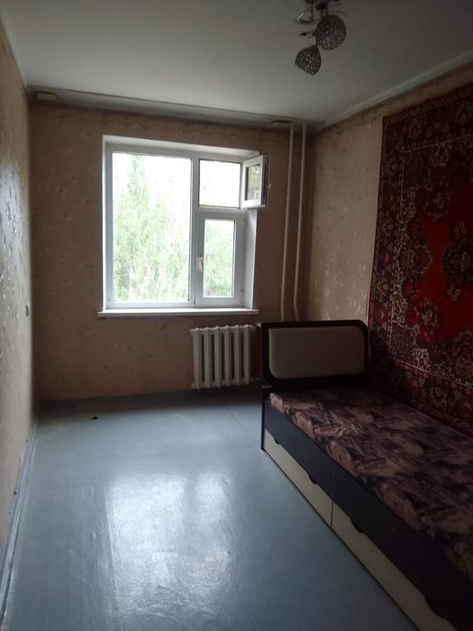 продам 2х ком.кв.в 7мкр дом 30