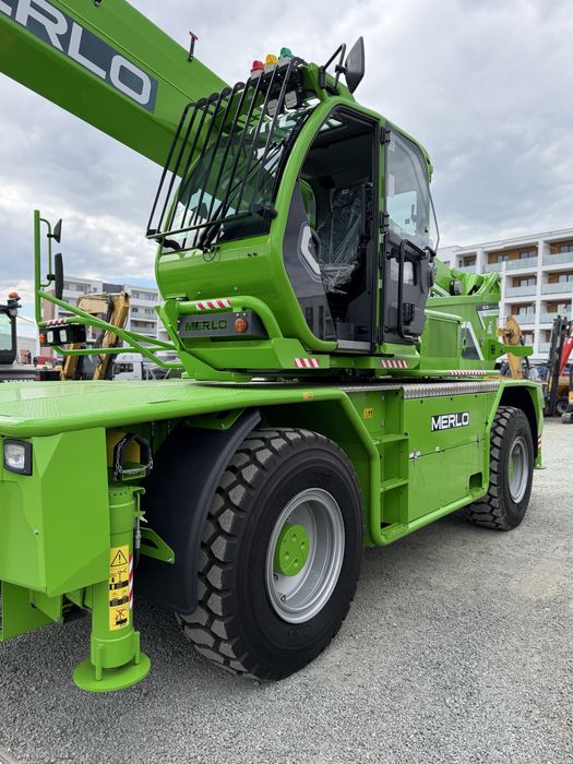 Incarcator telescopic  rotativ Merlo 5035S Nou An 2026
