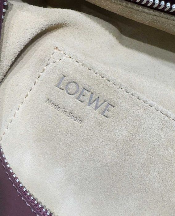 Нова дамска чанта в стил Loewe Puzzle Large – бордо